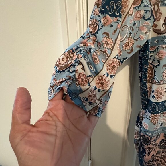 Womens Boho Patchwork Print Top S Emi & Joe Keyhole Neck 3/4 Sleeve Polyester/Sp - Picture 8 of 9